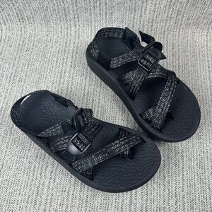 Rhamani women’s Classic Adventure Sandal size 7